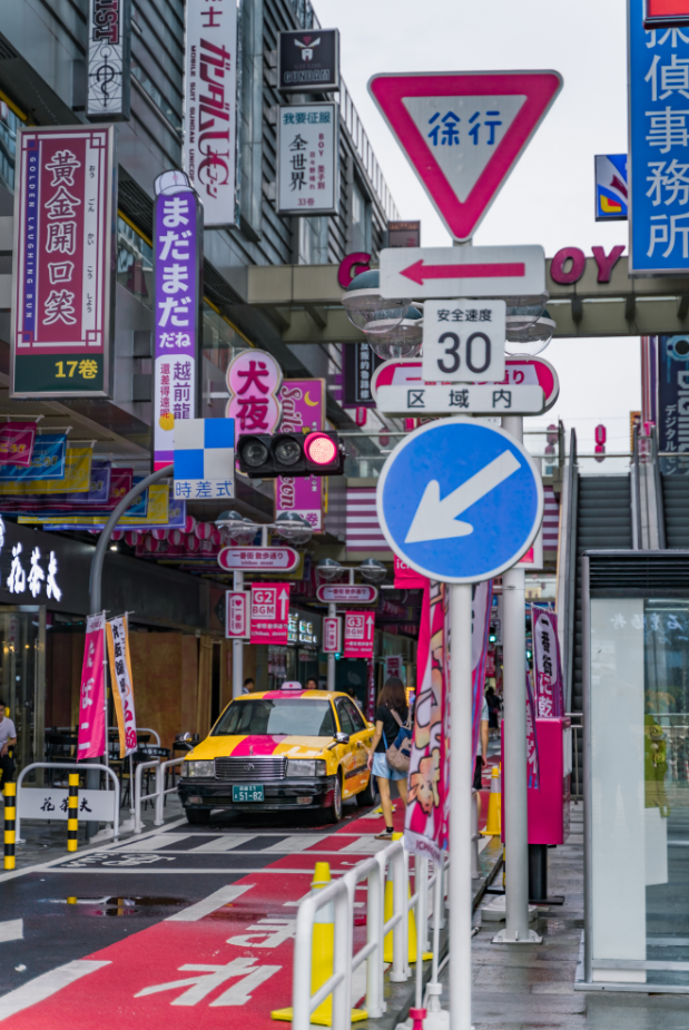 广东佛山惊现奇怪日本街日本网友看到都大呼想去