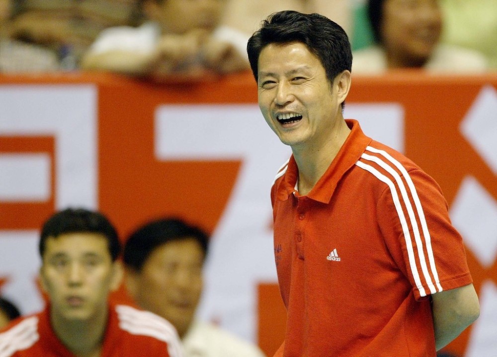 郎平卸任中国女排主教练,网友热议的七位新帅候选人,主要是哪些呢