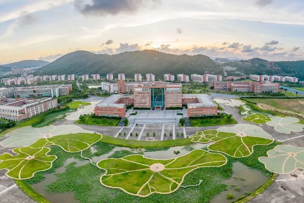这所排名全国第一的独立学院,将转设为科技大学|吉林大学珠海学院