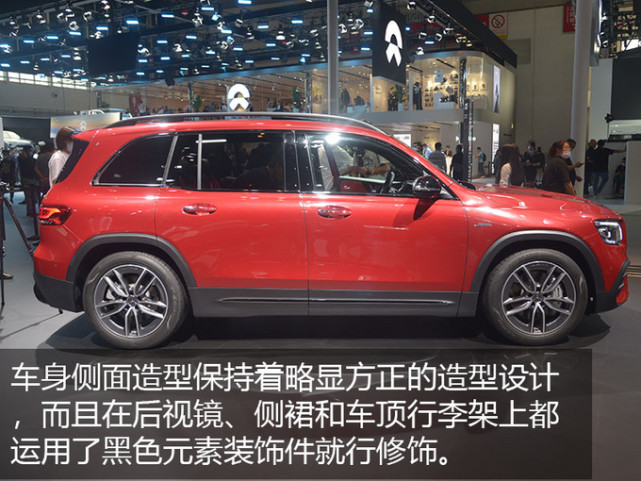 搭2.0t发动机,5.2秒破百大七座suv,实拍奔驰amg glb35