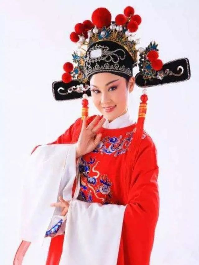张公山传统文化文艺演出……京剧,豫剧,黄梅戏,古筝等你来感受传统