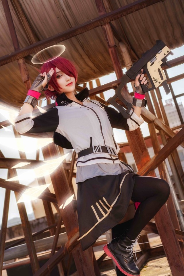 《明日方舟》——能天使 莫斯提马cosplay