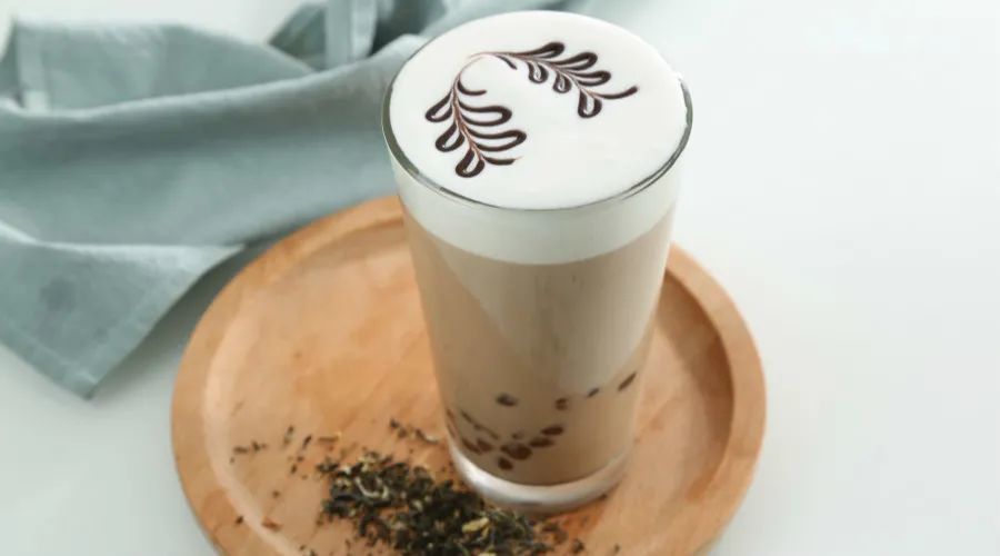 "秋天里的第一杯奶茶?"为何大家喝完翻车了?