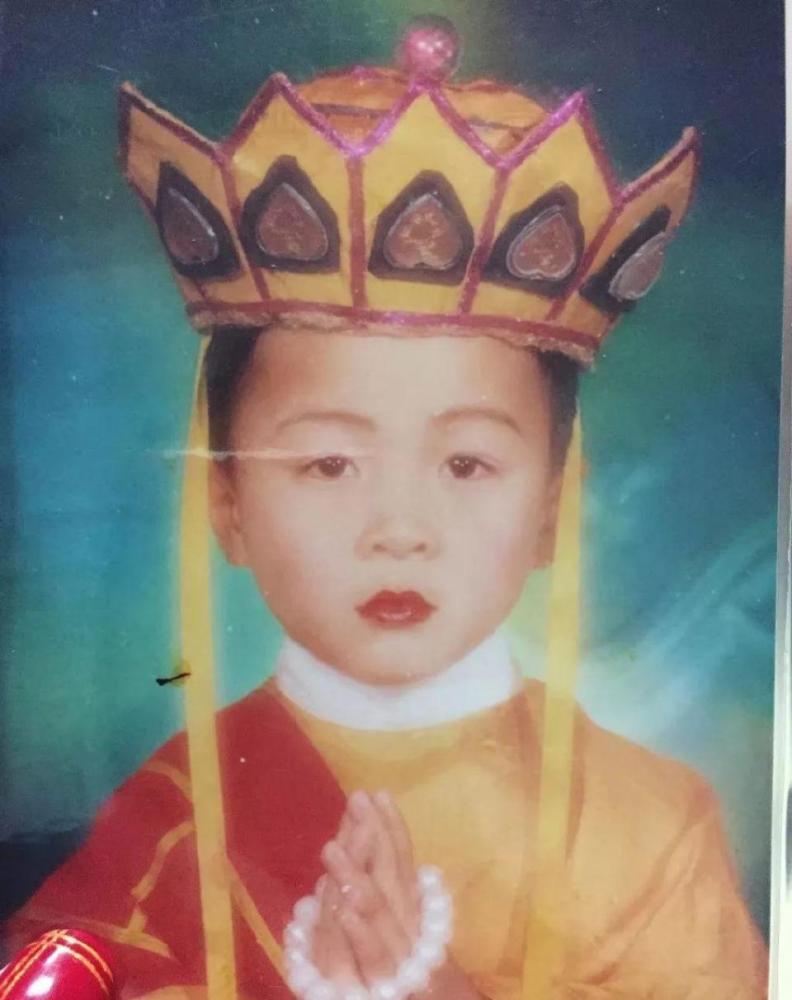 看完上一个 觉得这个唐僧长得清秀多了