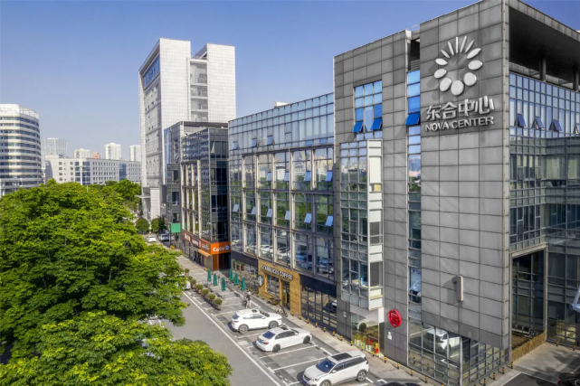 福州经济技术开发区常住人口_福州开发区职业中专(2)