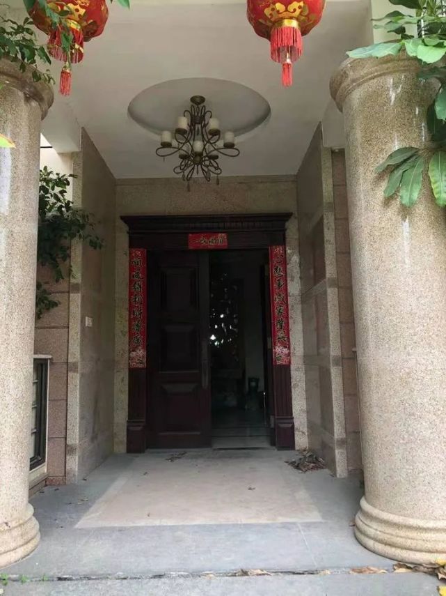 莆田一老板的别墅被拍卖,曾经风光无限!