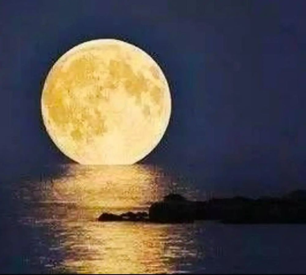 海上月