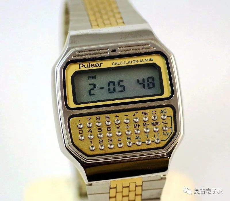 精工脉冲星全金属旋盖计算机手表——seiko pulsar y739