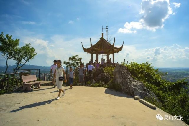 景区国家aaaa六峰山感受那一份清闲与安逸在这一片湖光山色里湖水流淌