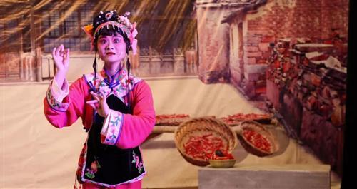 陇南:新编传统高山戏独幕剧《钉缸》首演成功