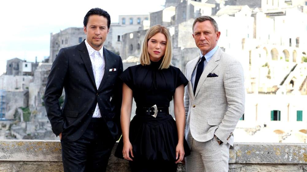 007邦德系列最新电影007无暇赴死电影再度延期