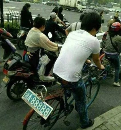 奔驰牌自行车,霸气吧!