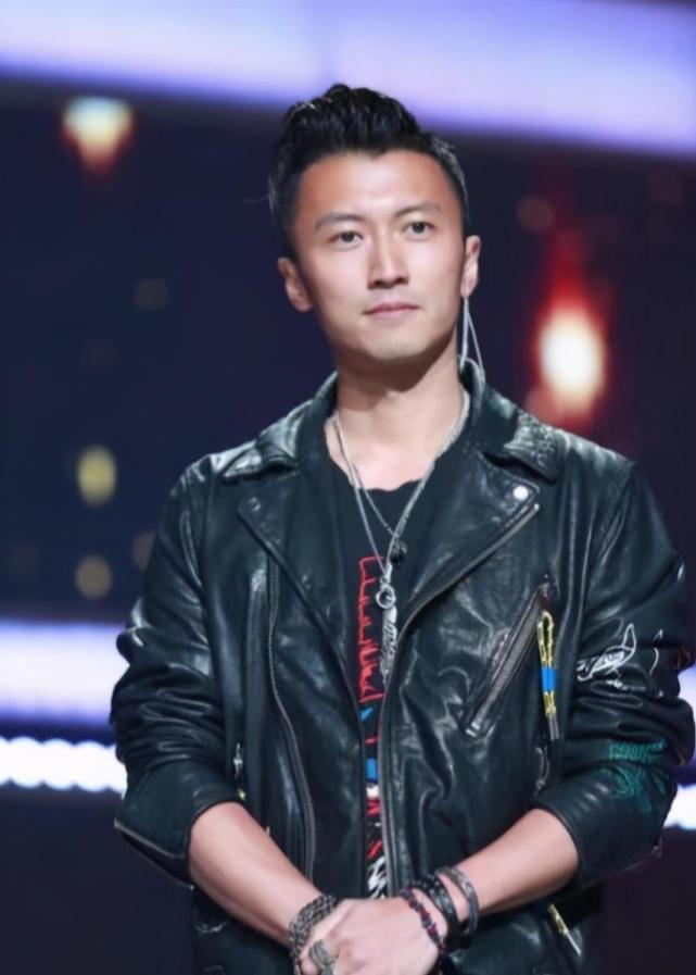 曾是最帅快递小哥,整容谢霆锋成模仿达人后,开公司坐拥千万身家