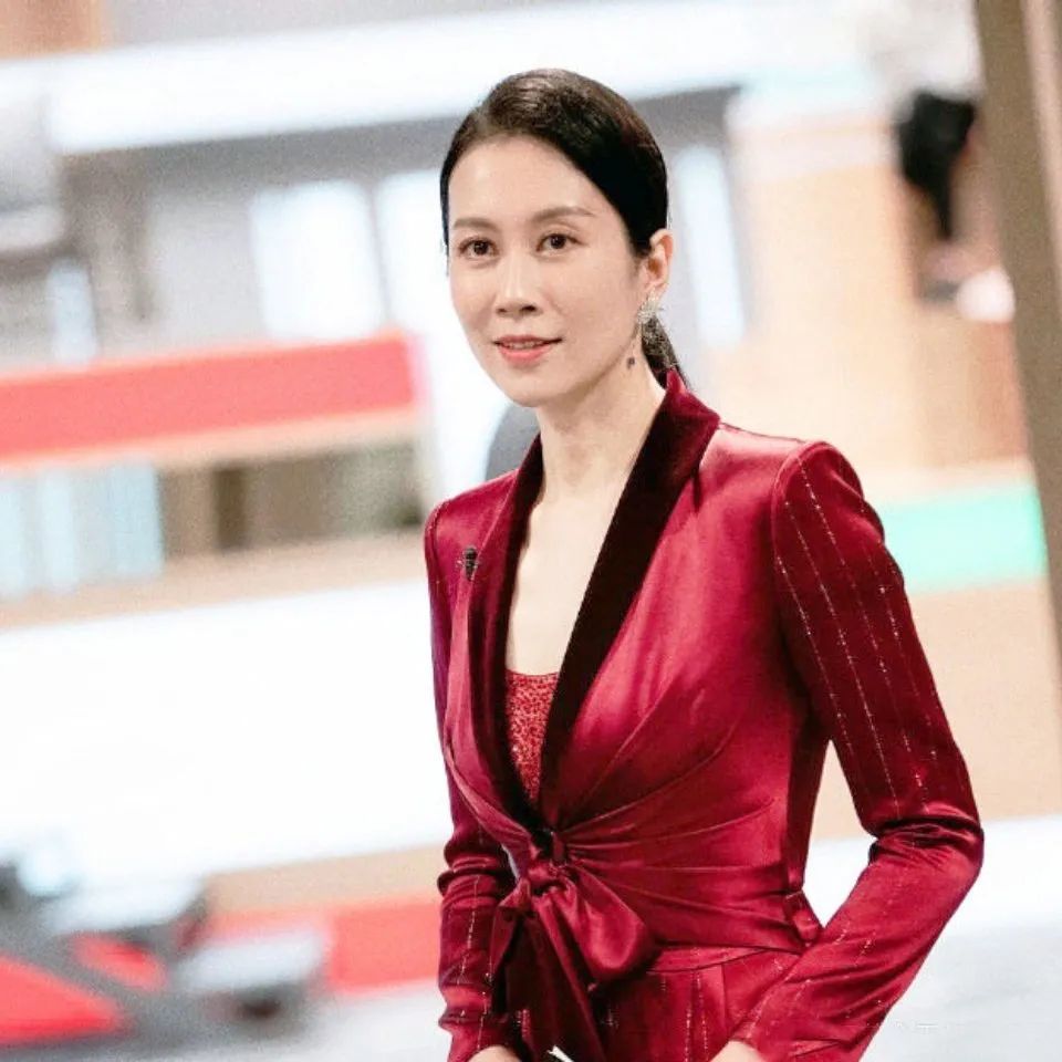神秘的温峥嵘:参加《演员2》让人惊喜,这些年她为何没了踪迹?