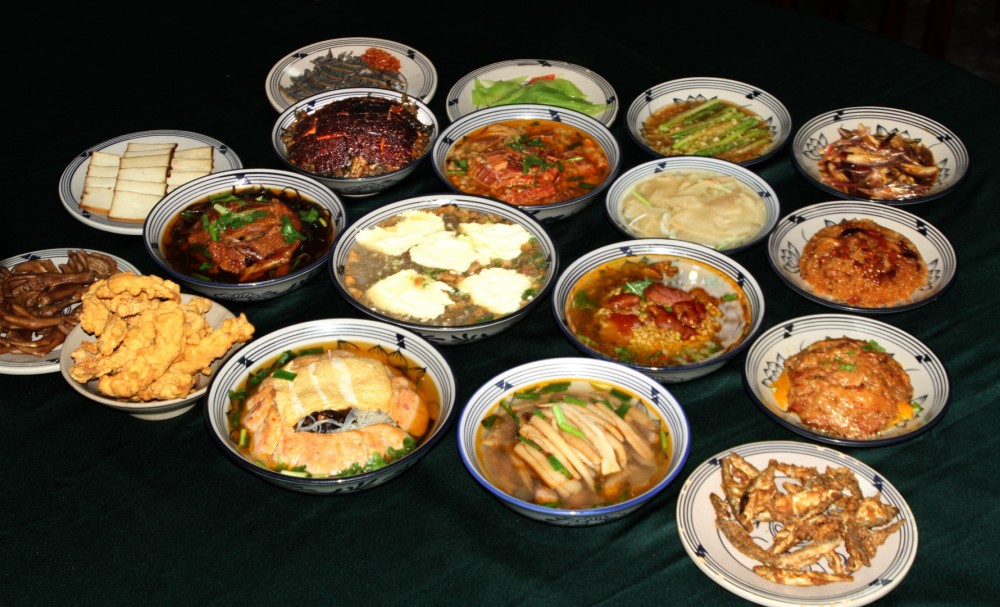 恩阳古镇十大碗将在10月13日,邀请川内外宾客,参加恩阳十大碗秋季菜谱
