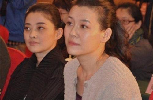 刘琳:20岁与张国荣合作,26岁拿国际影后,却在44岁才凭