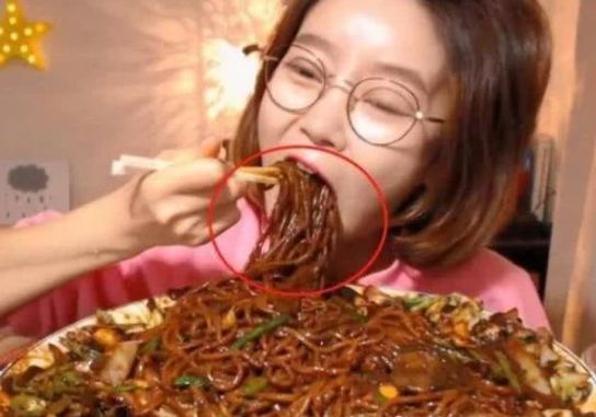 一天中发胖"最猛"的3时间,若能忍住不吃,体重悄然降到