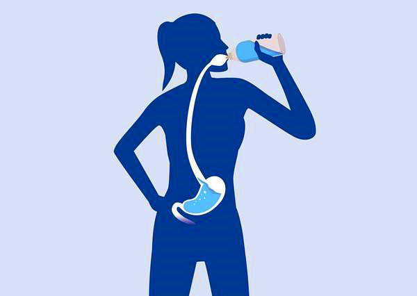 多喝水会伤到肾脏吗?