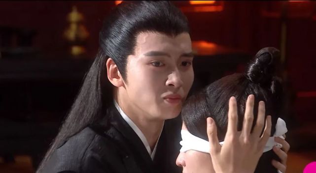 陈凯歌：不少名校毕业的演员10个月接不着戏