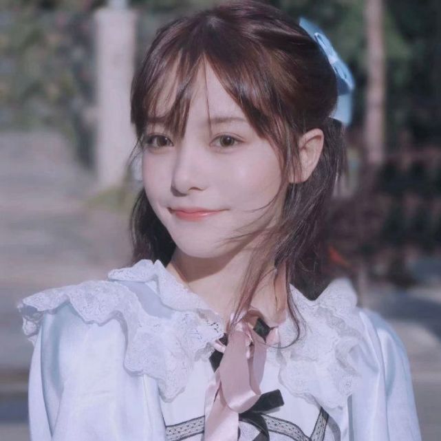 可爱清新的真人女生头像