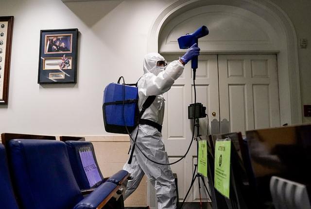 谈白宫色变！伊万卡逃离，白宫西翼变鬼城