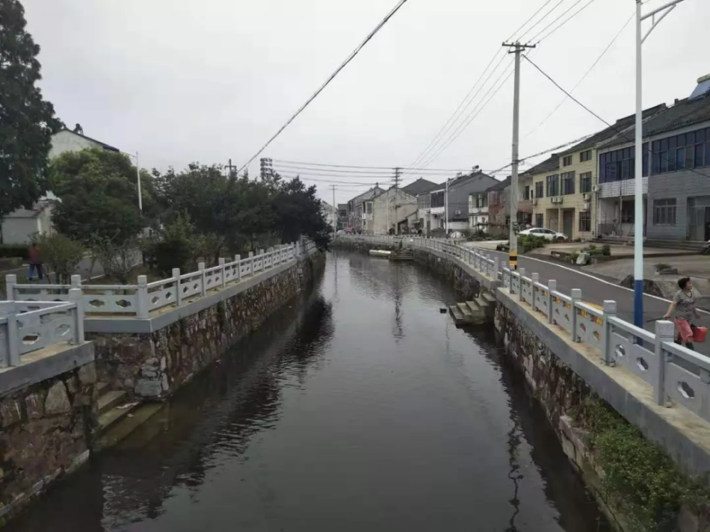 近几年来,官林镇义庄村南塍坚持党建引领,民生优先的发展理念,大力