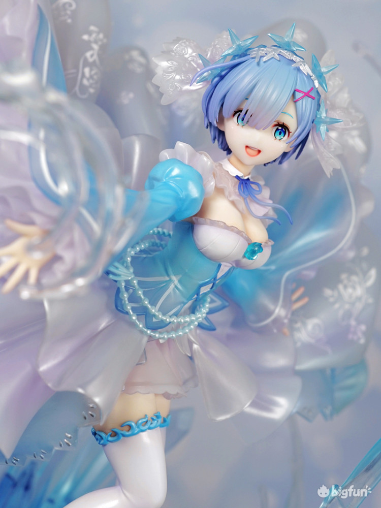 【手办测评】从零开始的异世界生活 蕾姆-水晶礼服 ver