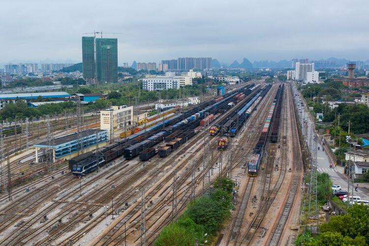 焦柳铁路广西段迎来电气化时代