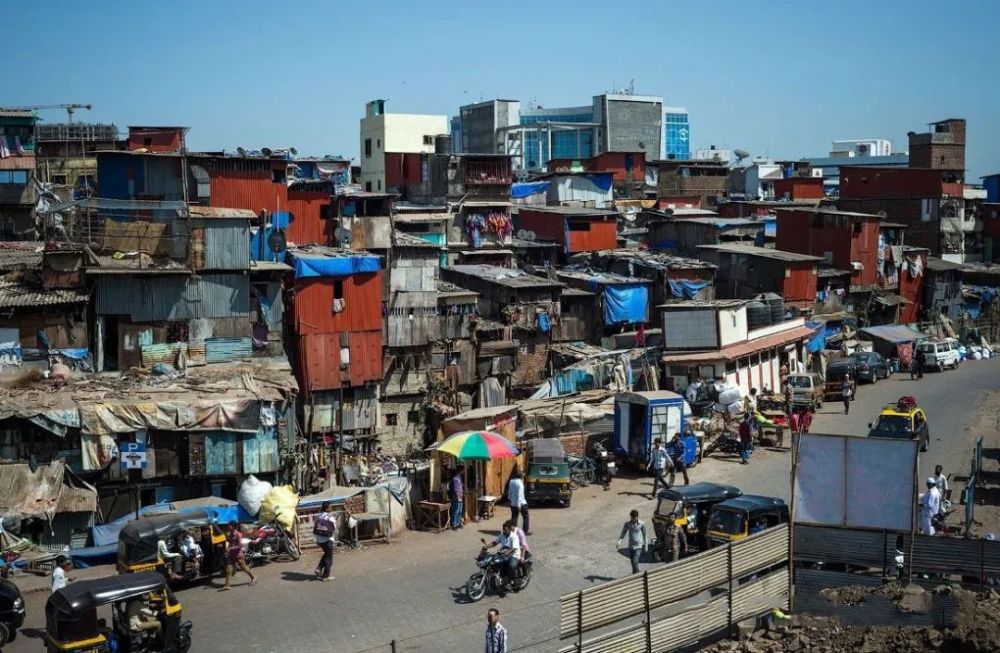 达拉维(dharavi),世界上排名第二大,亚洲最大的贫民窟,位于孟买市中心