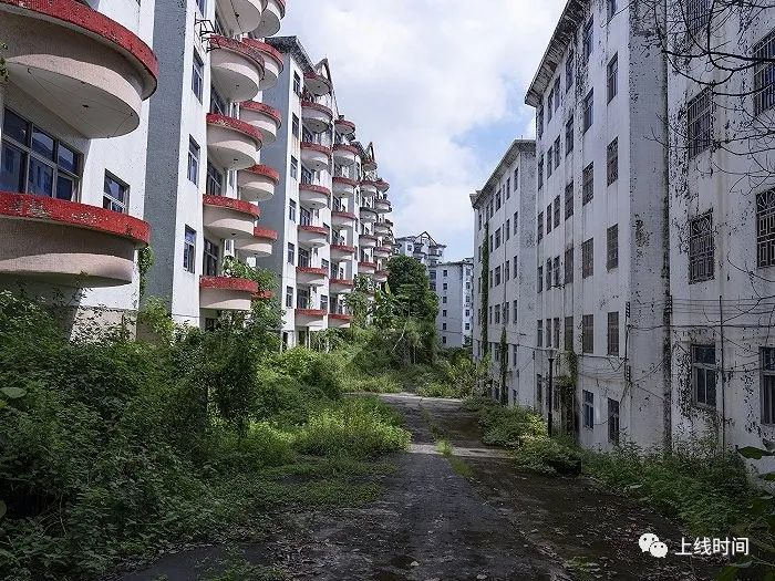 22年重建无果，开盘时业主中年如今老年