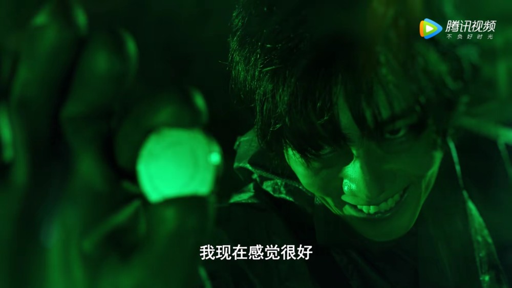 泽塔奥特曼:赛雷布洛心态爆炸,演员吐槽道你也借用了我的身体