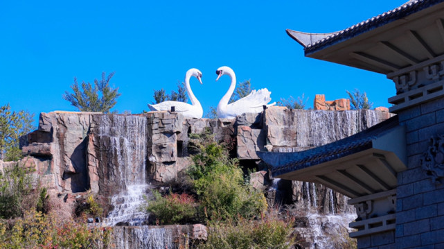 辽宁北票天鹅湖,金秋十月天鹅还未到,周边秋天景色也很美