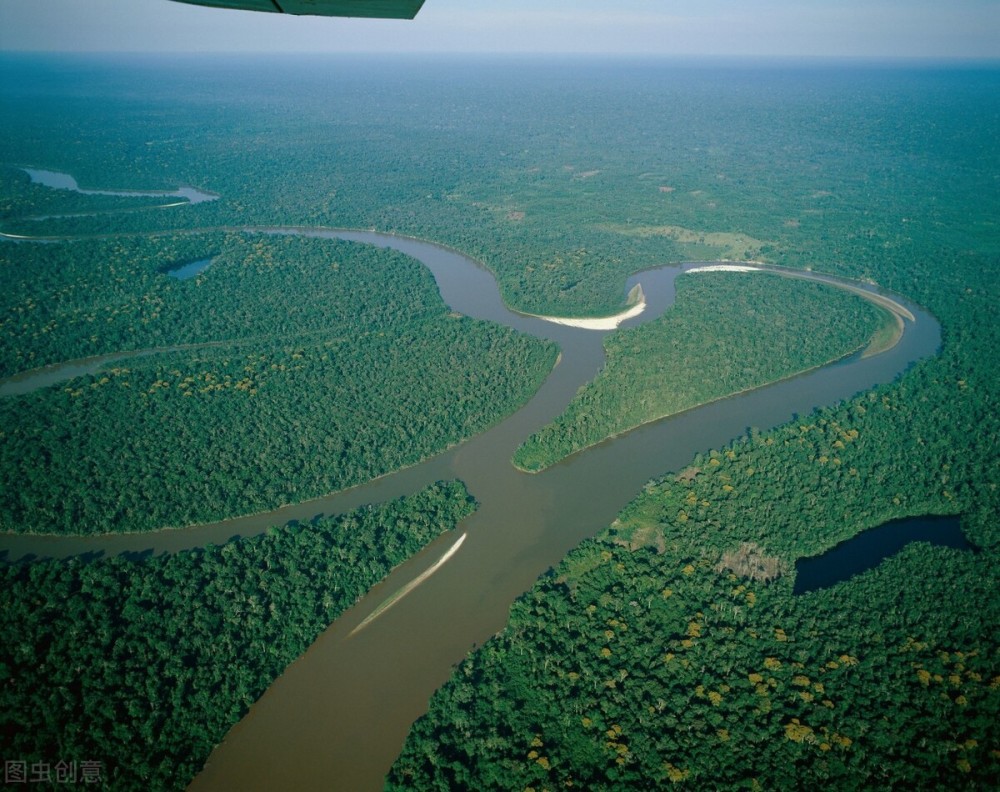 世界流域最强的河流亚马逊河,把整个南美洲分成了两半