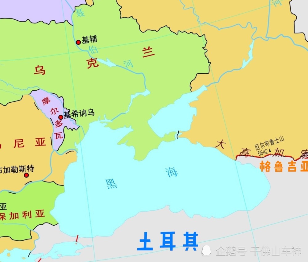 而反观土耳其海峡,只是联通黑海和地中海的一个小水道,黑海本身面积