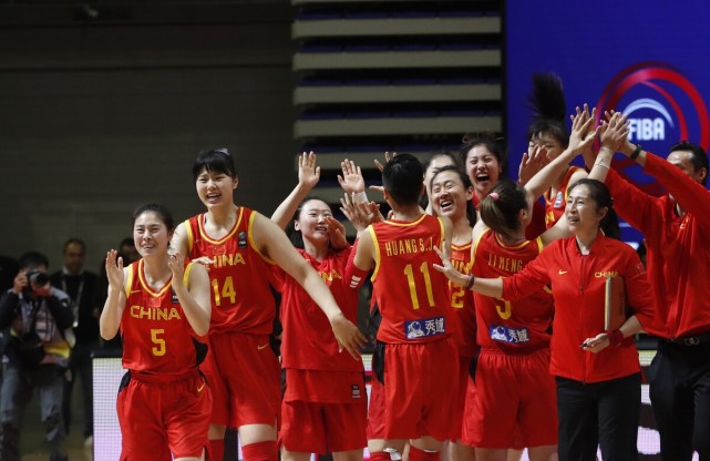 喜讯!中国女篮奥运夺金概率飙升,三大劲敌主力或无缘参赛