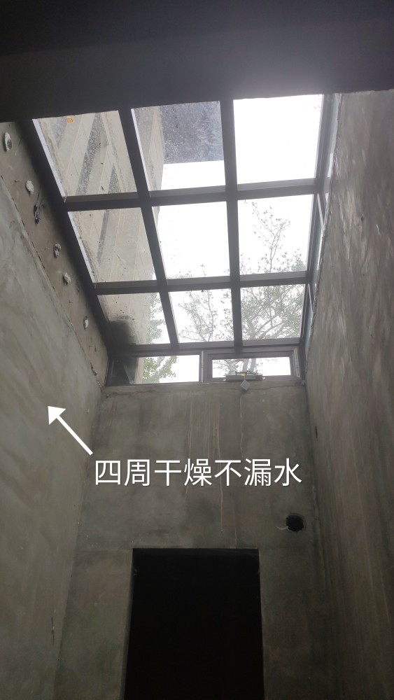 洛阳香龙湾别墅封地下天井,玻璃采光顶图片