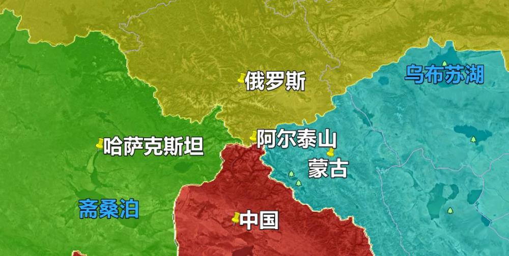 阿尔泰山南面是中国,北面是俄罗斯,东面是蒙古国,西面是哈萨克斯坦.