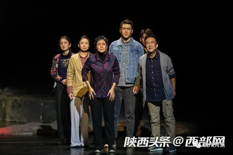 话剧《春满铜城》铜川首演"好人之城"唱响时代强音