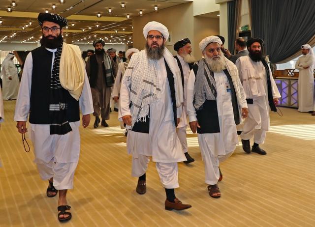 阿富汗官员表示,阿富汗总统阿什拉夫·加尼前往卡塔尔与卡塔尔领导人