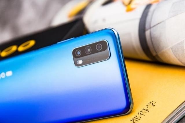 vivo iqoo z1x简评:入门5g手机就选它了