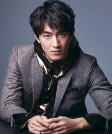 林更新的撩妹史又更新了,绯闻女友再添网