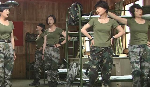 《特种兵之火凤凰》9位女主现状:多人淡出演艺圈,蜂鸟