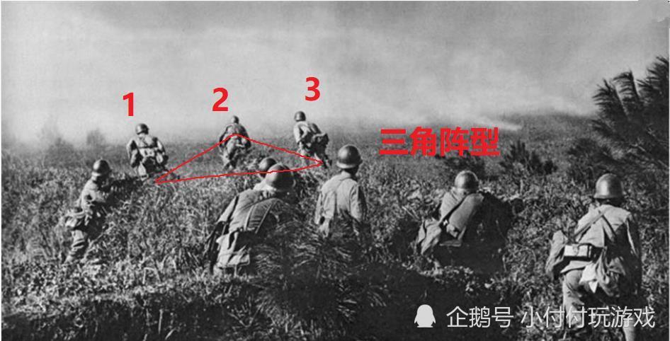 3号日军还呈三角阵型冲锋,互成掎角之势,有点类似八路军的三三制战术