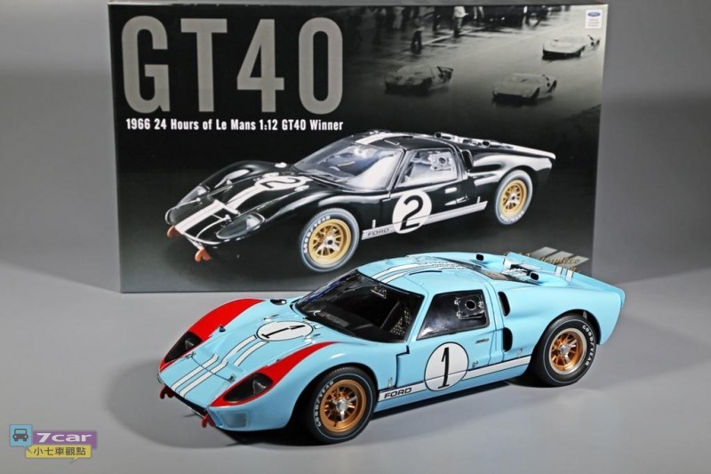 当时获得辉煌战功的1966 年 ford gt40 1:12 大比例赛车模型;这部车是