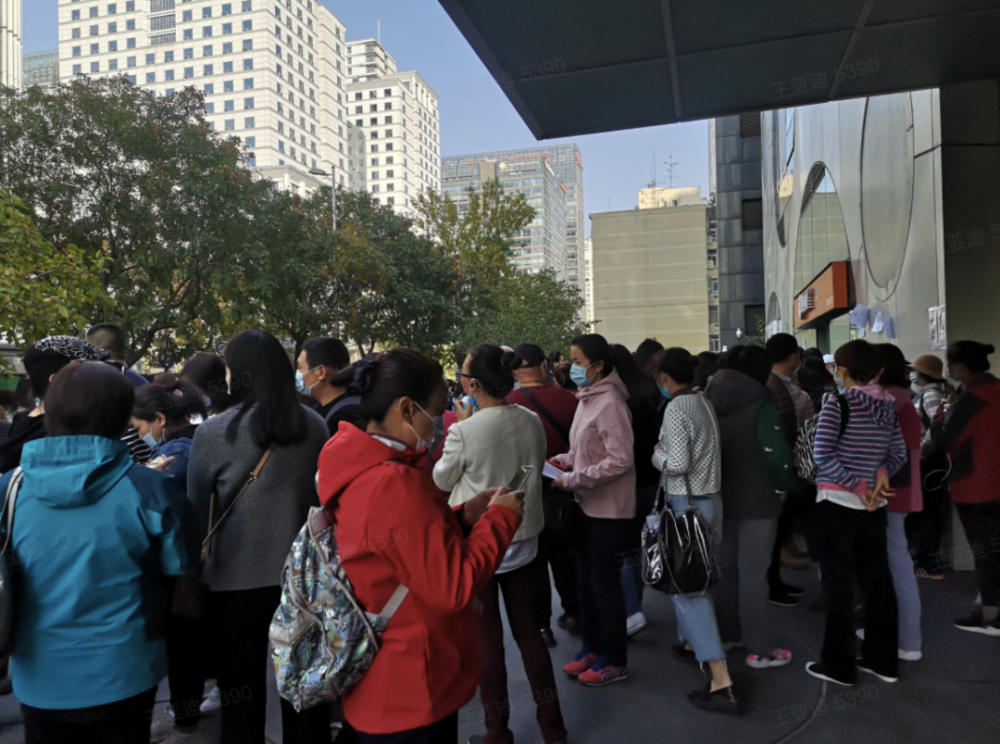 霸道总裁人设无法拯救优胜教育