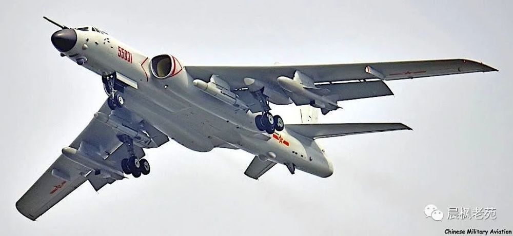 近来网上流传轰-6n携带大型导弹的图片,重新引起人们对中国战略轰炸机