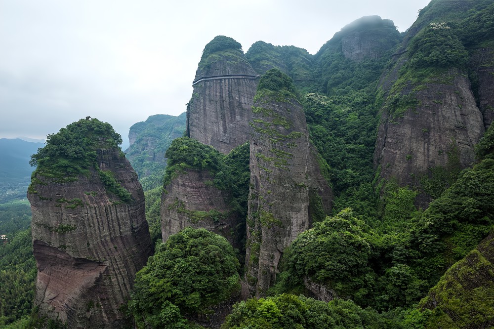 九连山人口_九连山图片(3)