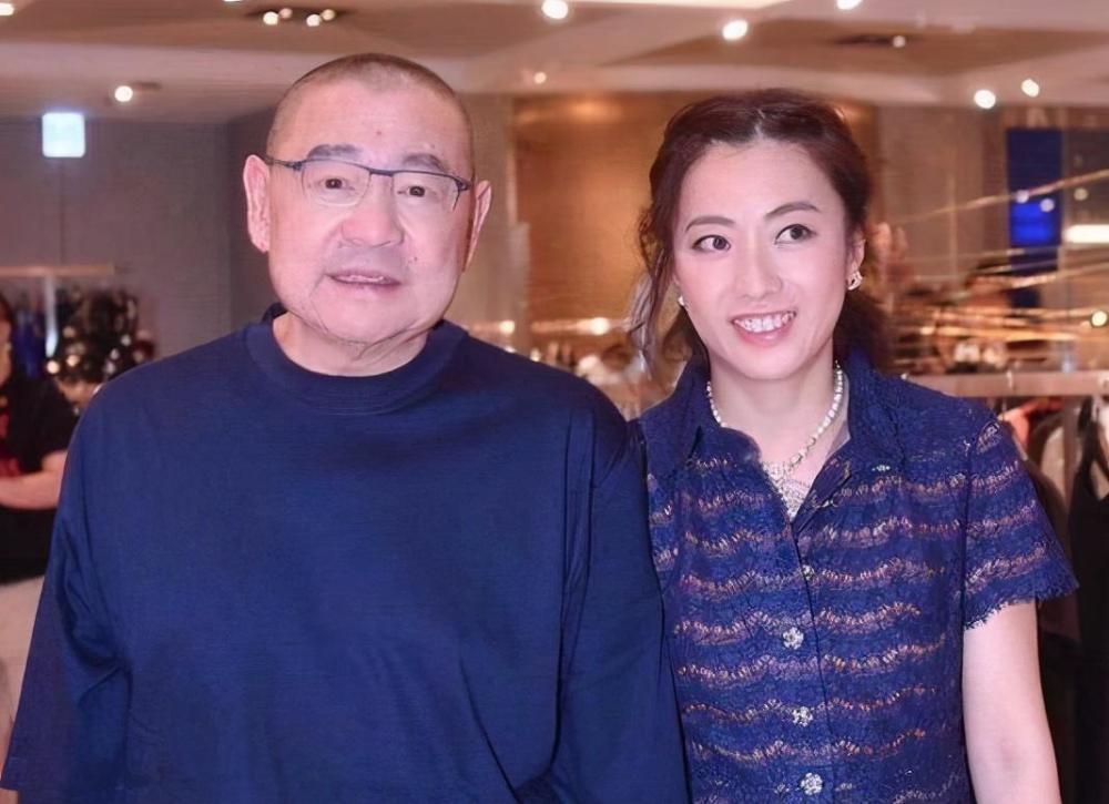 父女疏远?刘銮雄未出席刘秀盈18岁生日,也没给女儿留一分财产