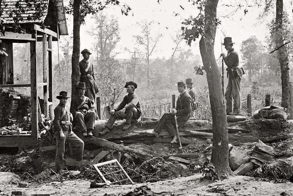 1864年老照片:美国内战中,被谢尔曼将军放火焚毁前的亚特兰大城
