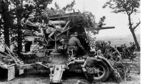 二战1944年德军第17装甲掷弹兵师法莱斯突围战